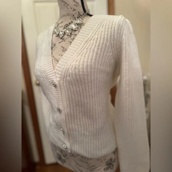 WHBM CROP white cardigan with rhinestone buttons and puff sleeve - Picture 3 of 13